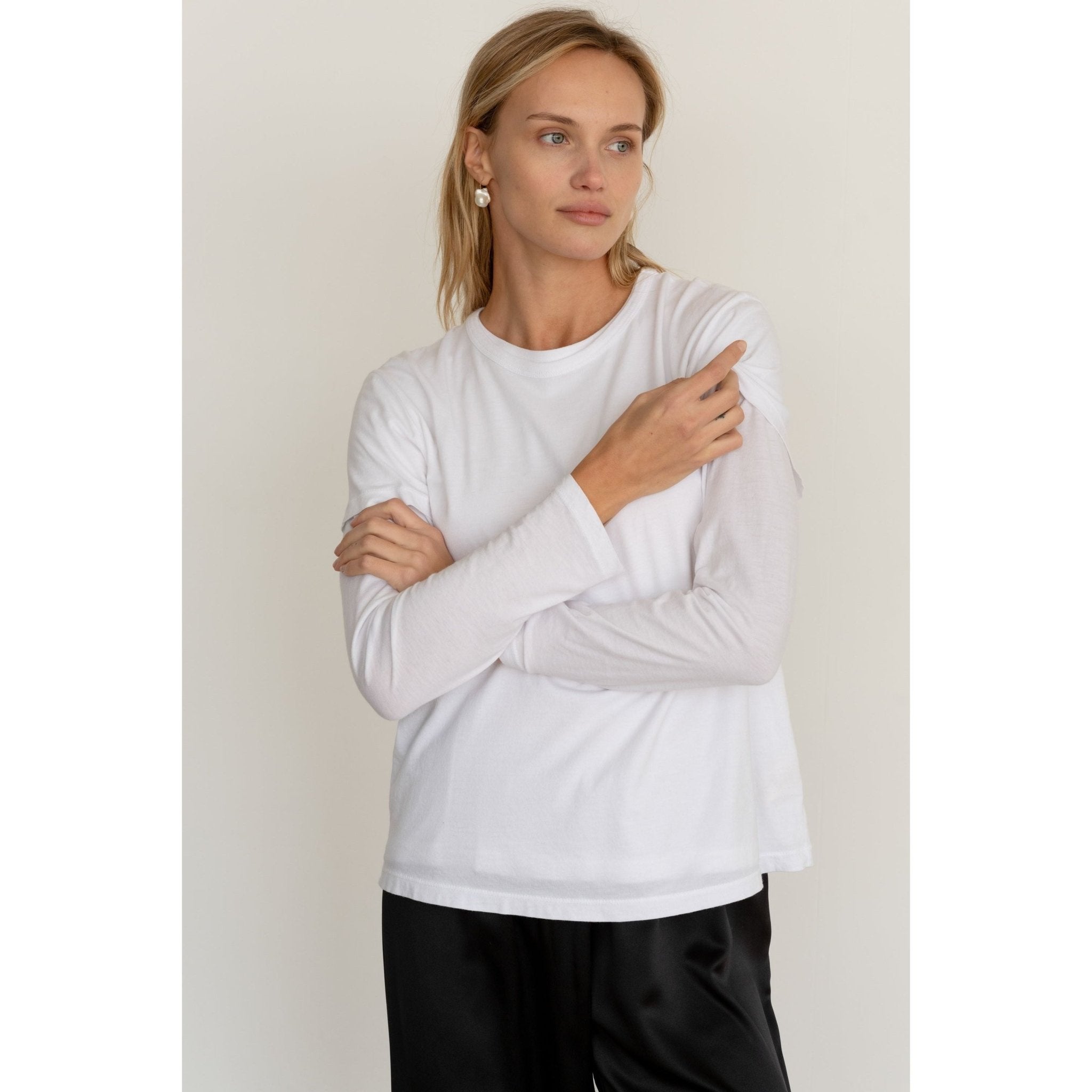 The Jersey Long Sleeve Tee Powder - Primm'sThe Jersey Long Sleeve Tee PowderDONNI.