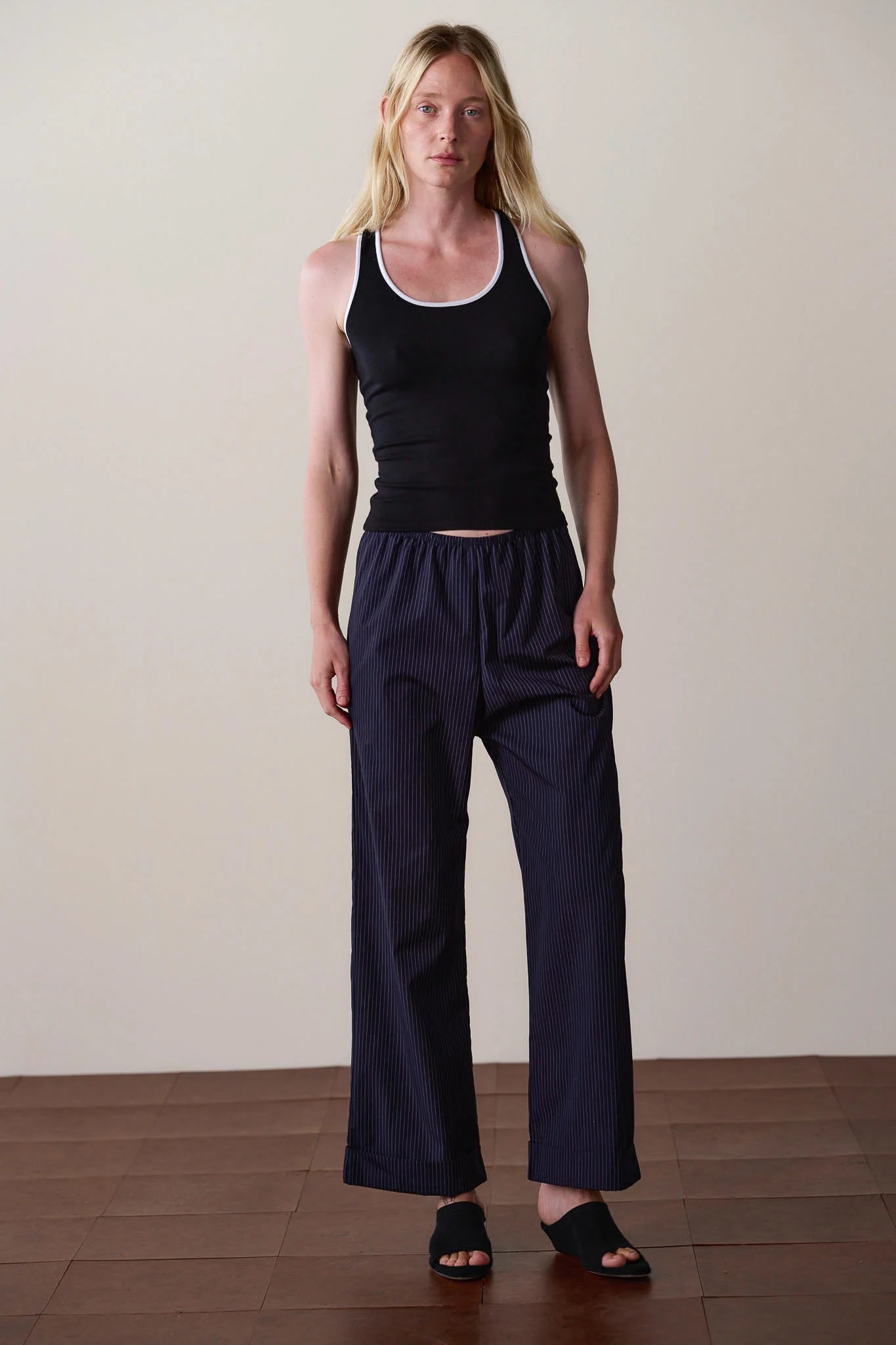The Pop Pinstripe Simple Pant Navy DONNI.