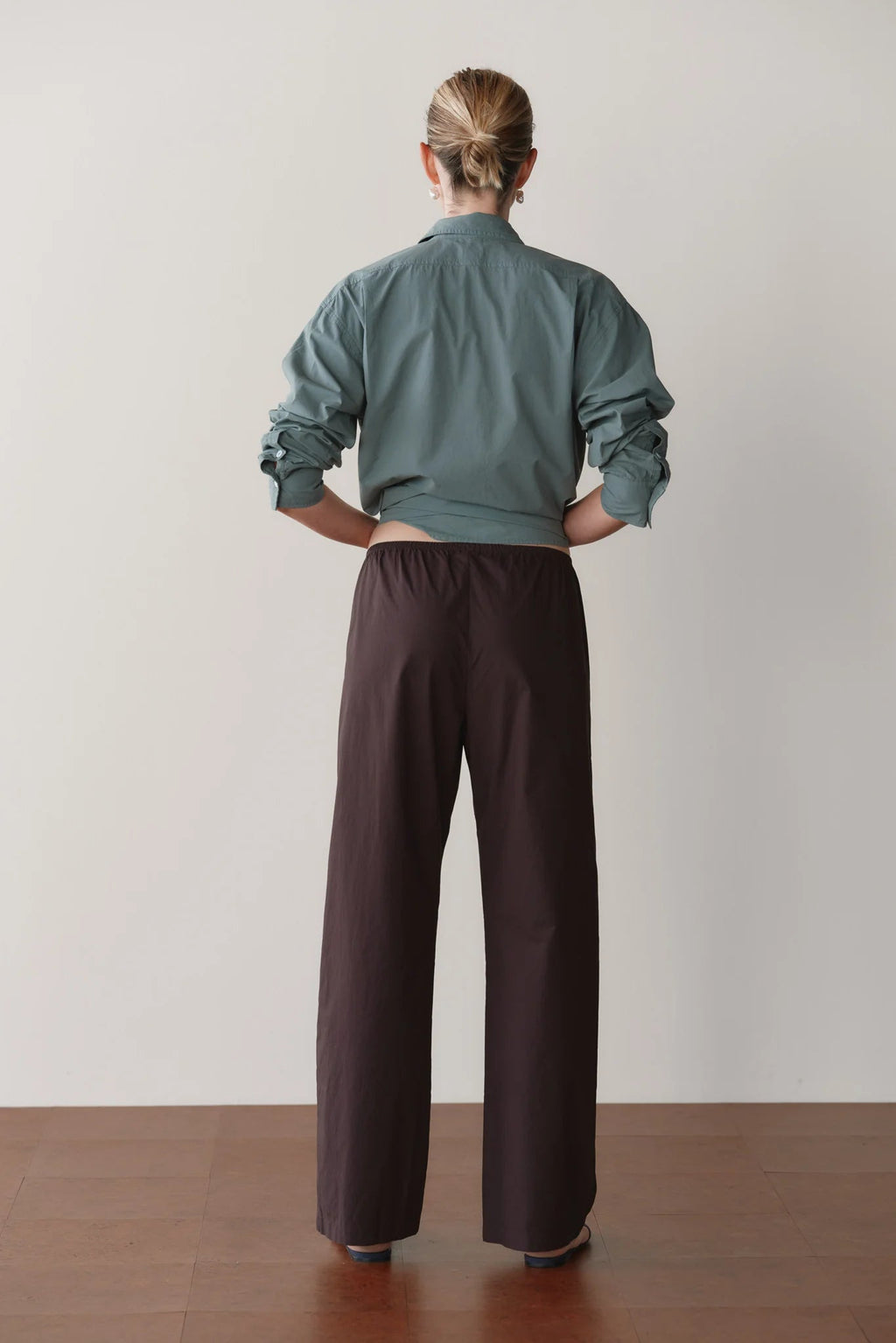The Pop Simple Pant Espresso DONNI.