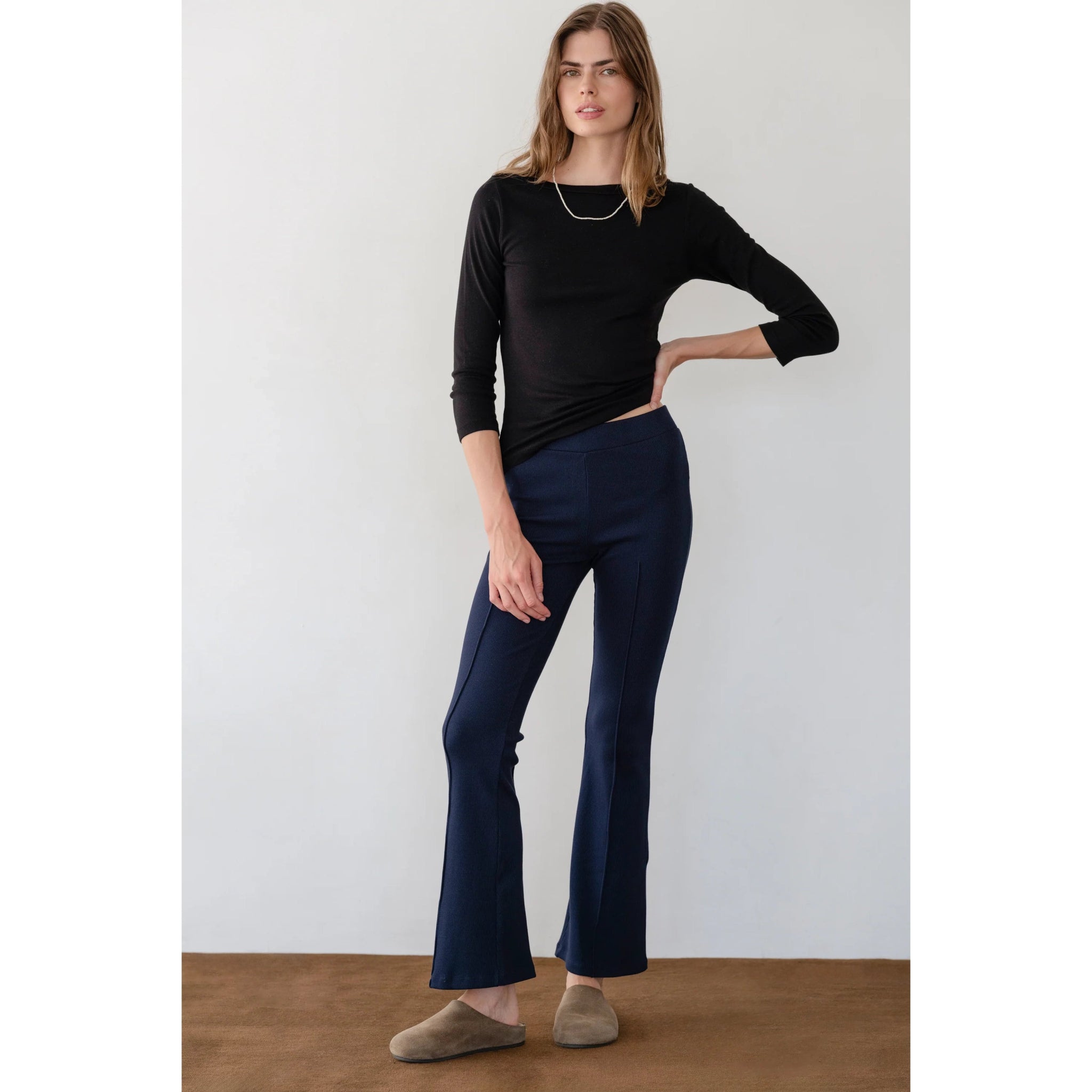 The Rib Kick Flare - Primm'sThe Rib Kick FlareDONNI.