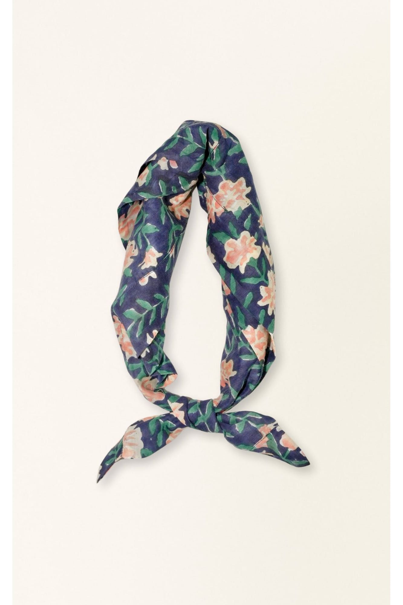 Scarf in Midnight Pink Carnation MIRTH