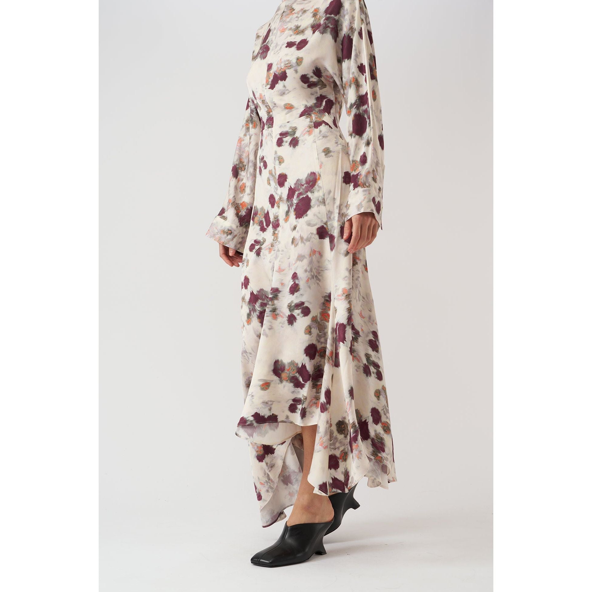 Light Gray Petra Rosie