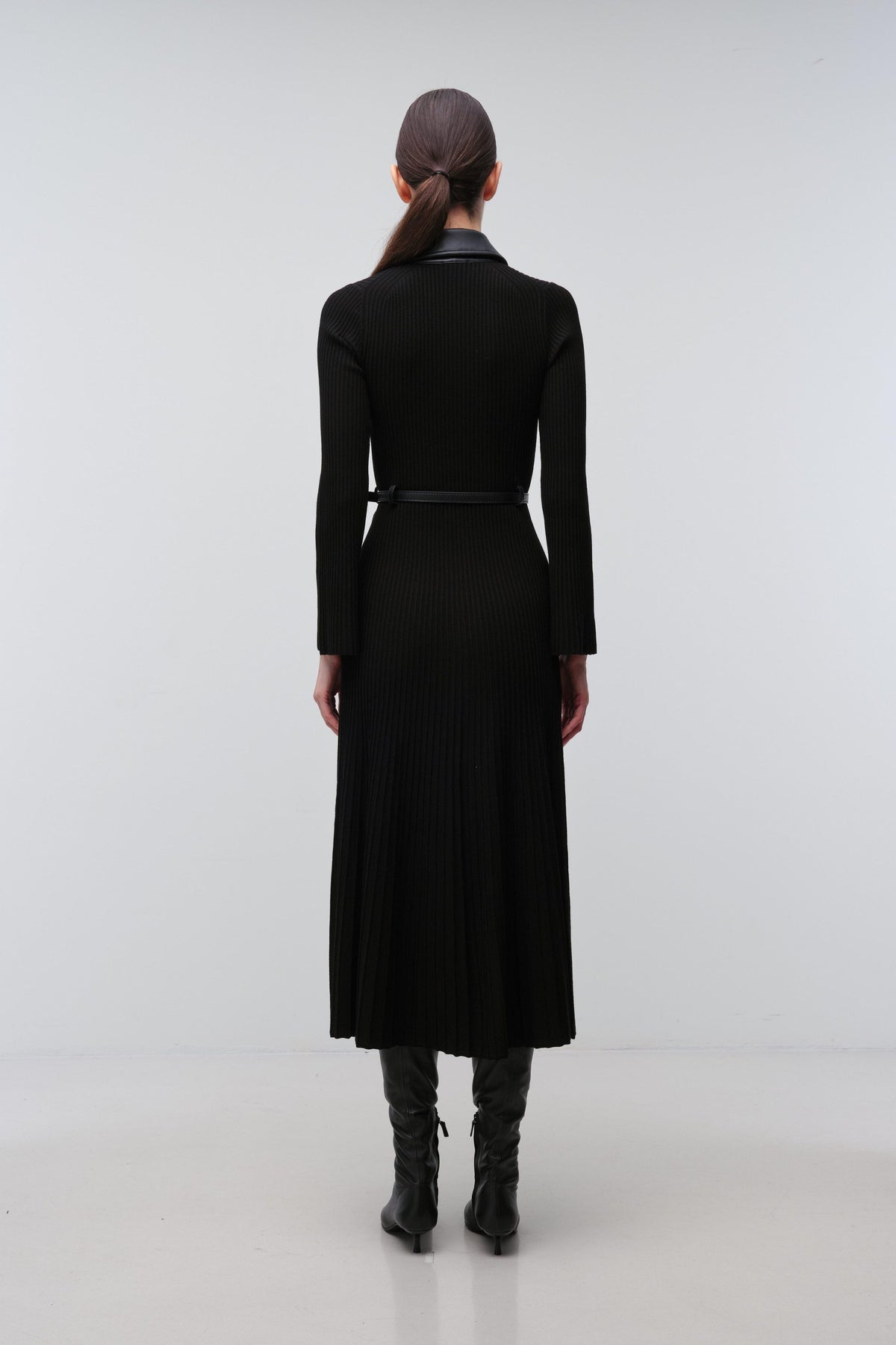 Ismelle Collared Knit Midi Dress Simkhai