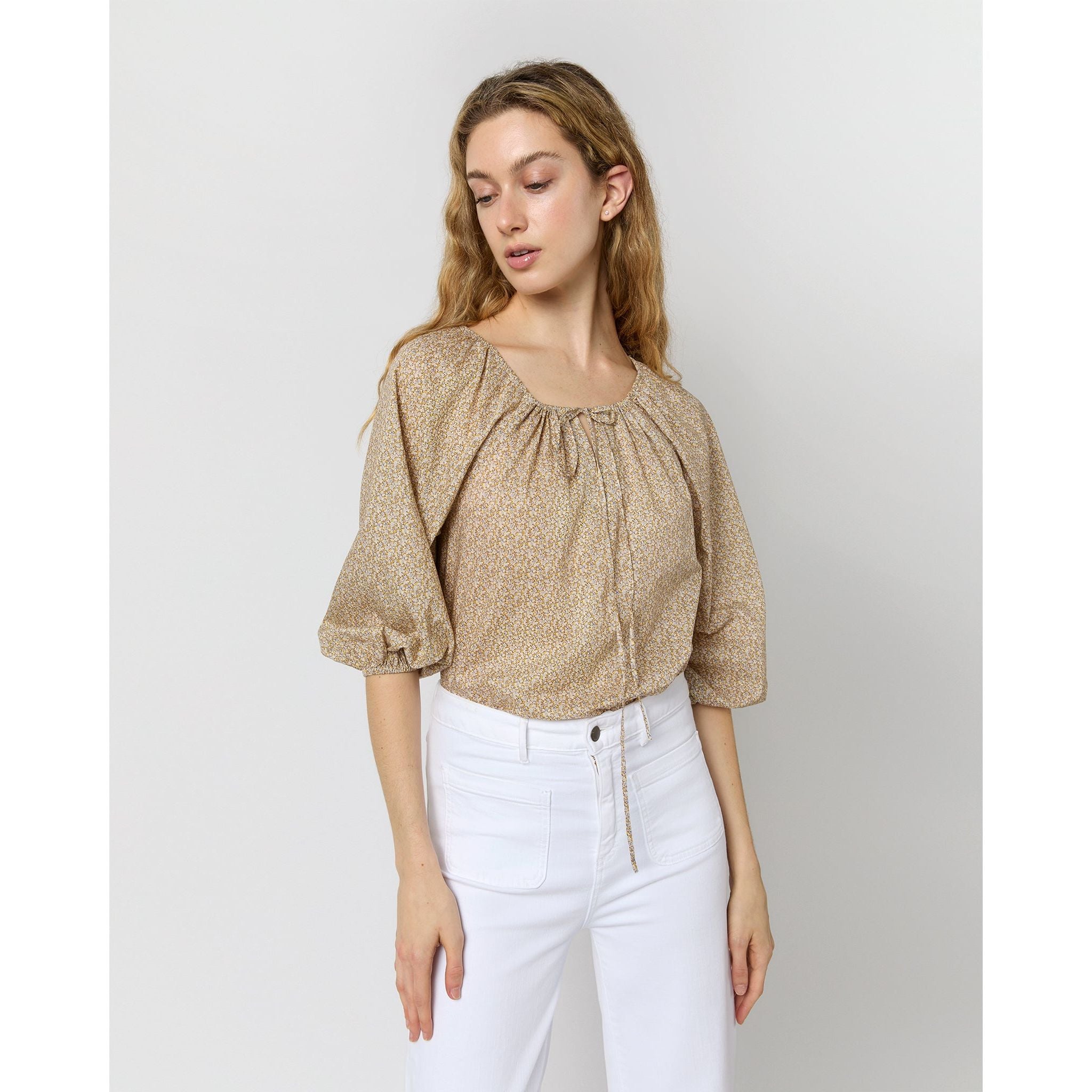 Victoria Blouse Yellow Pepper Liberty Fabric - Primm'sVictoria Blouse Yellow Pepper Liberty FabricMashburn