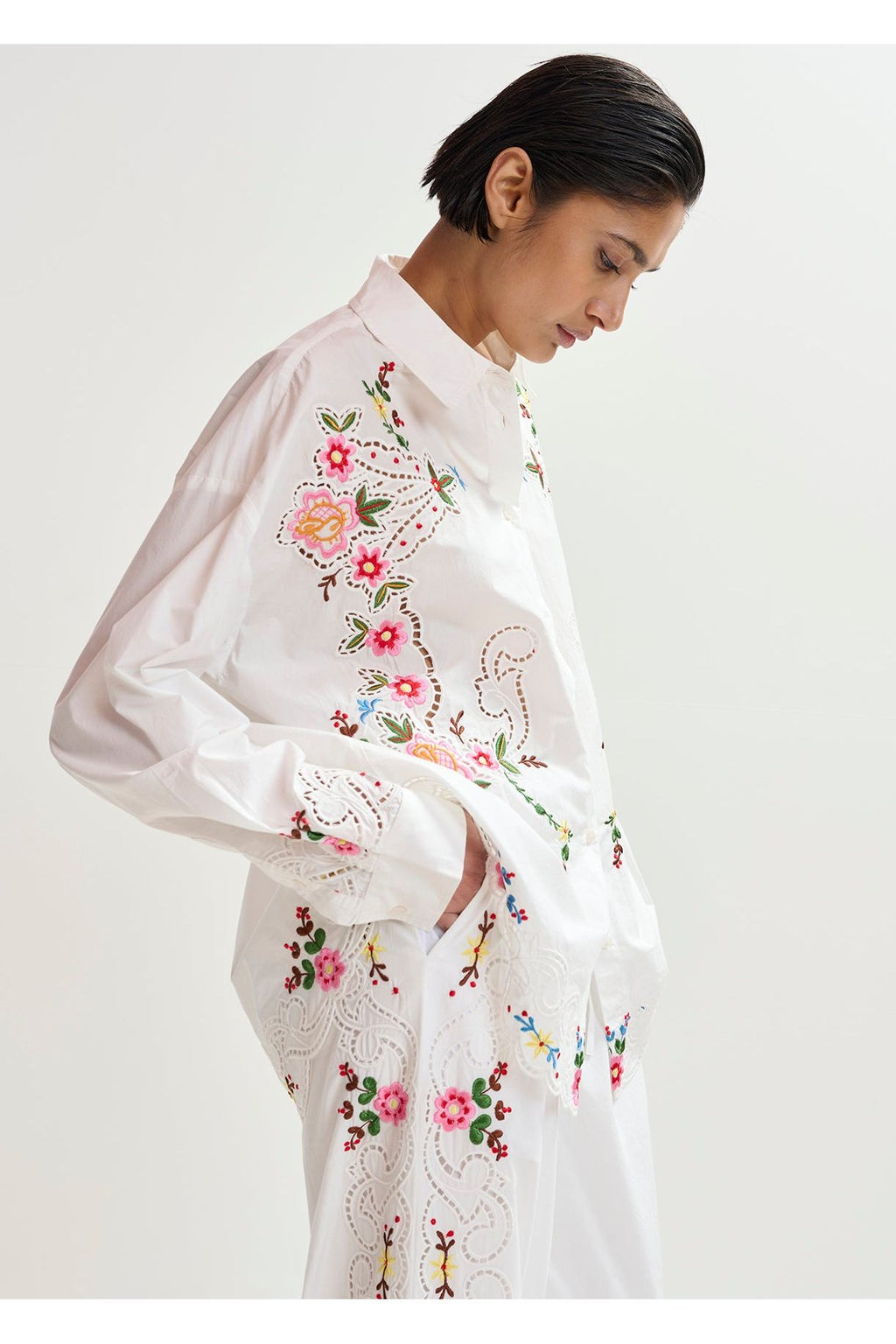 JAYME EMBROIDERED SHIRT ESSENTIEL ANTWERP